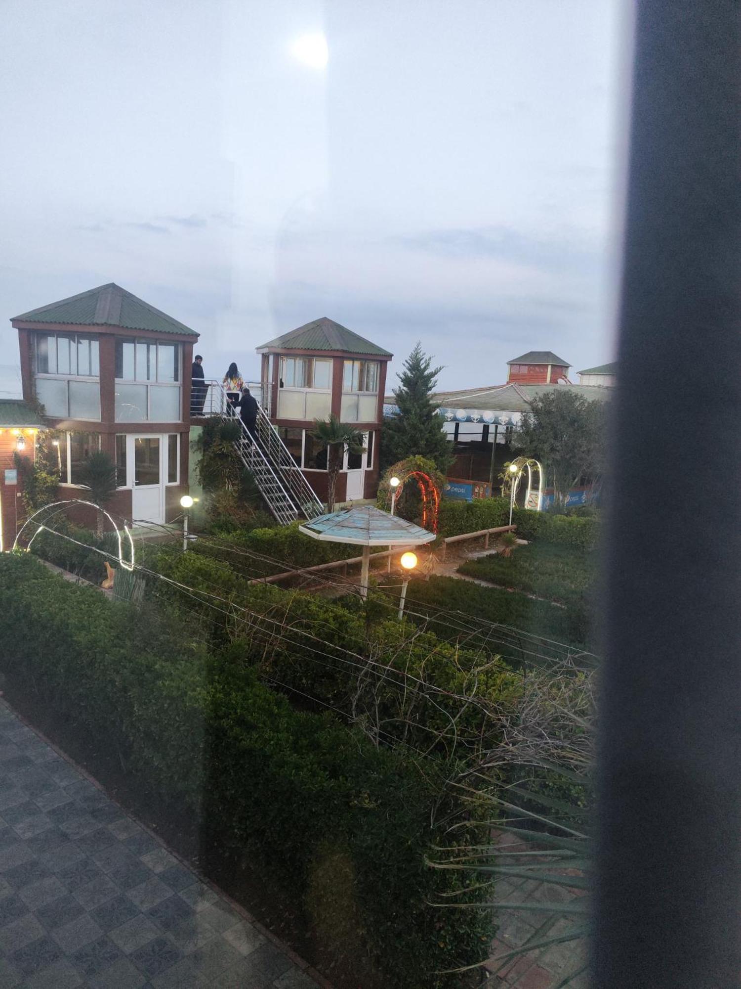 Gemi Hotel Сумгайыт Экстерьер фото